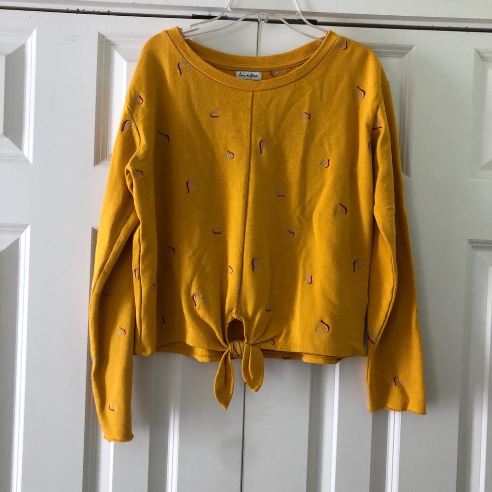 ⭐️ Tie Front Sweatshirt